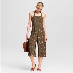 XHILARATION ROMPER SIZE M